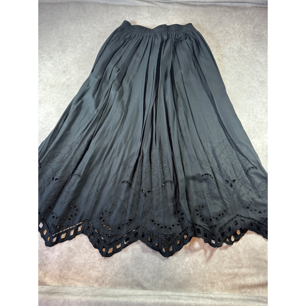 Jane Ashley Black Rayon Maxi Skirt Eyelet Embroidered Scalloped Hem Womens L